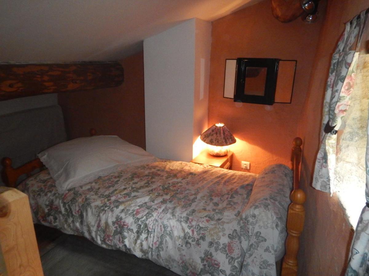 Chambres D'Hotes Pacaleaula Saint-Michel-l'Observatoire Luaran gambar